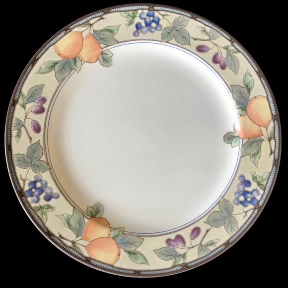 MIKASA Intaglio Garden Harvest Dinner Plate - Picture 2 of 5
